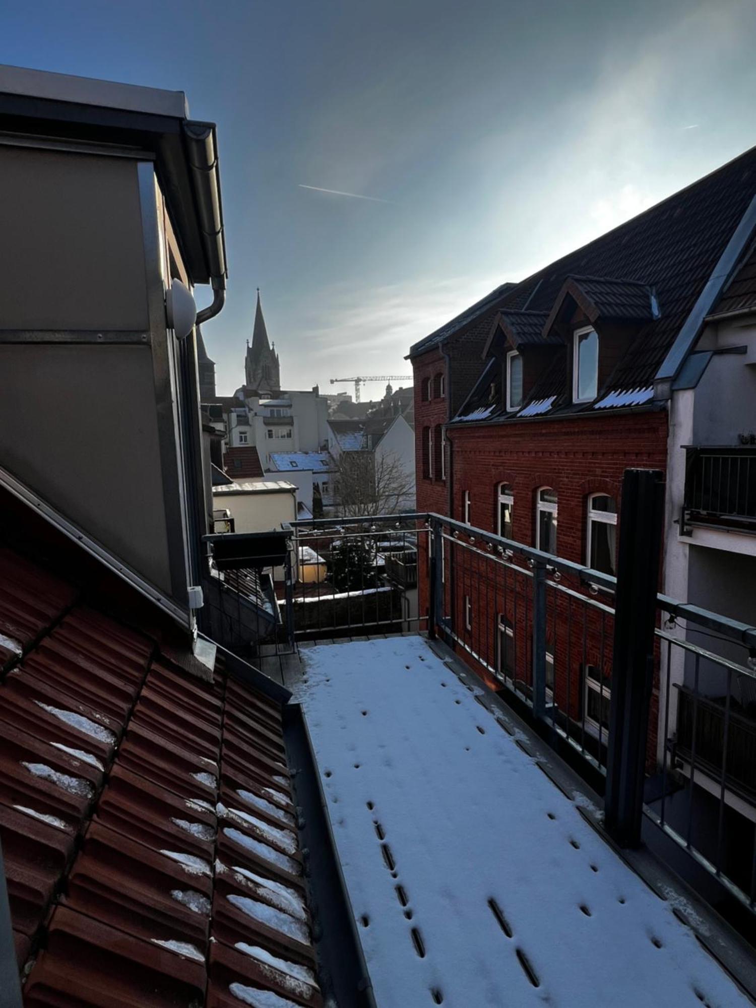 Moderne Galeriewohnung Mit Balkon Und Stellplatz Am Wenigemarkt Erfurt Exteriör bild